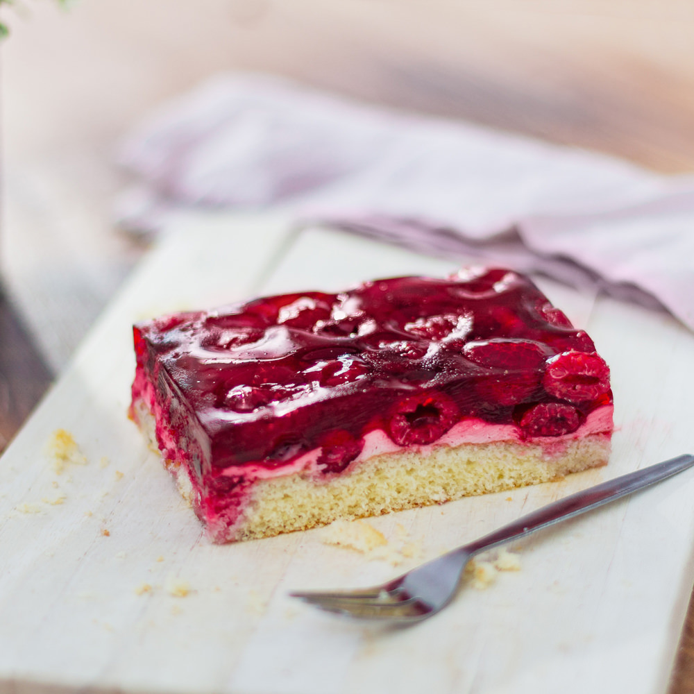 Himbeer-Obstkuchen