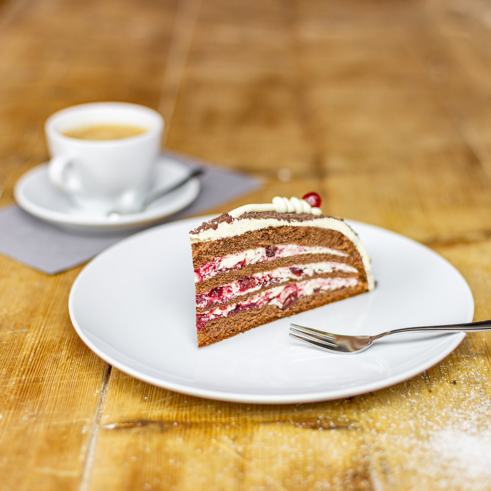 Kirschkremtorte
